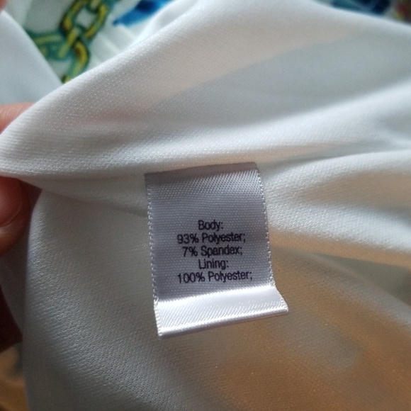 Jennifer Lopez Sheath/Textured Bodycon Floral Dres - Picture 5 of 7